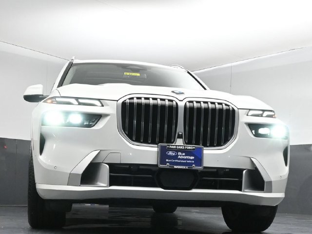 Used 2023 BMW X7 xDrive40i AWD/4WD image 39