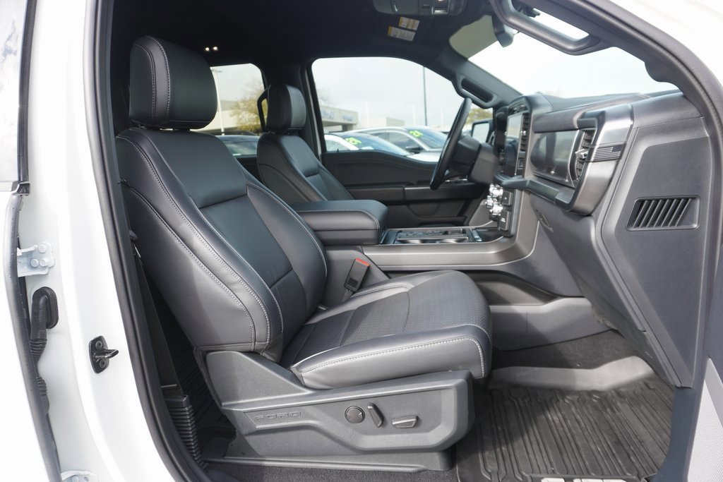 Certified 2025 Ford F150 Lariat w/ Equipment Group 501A Mid image 26