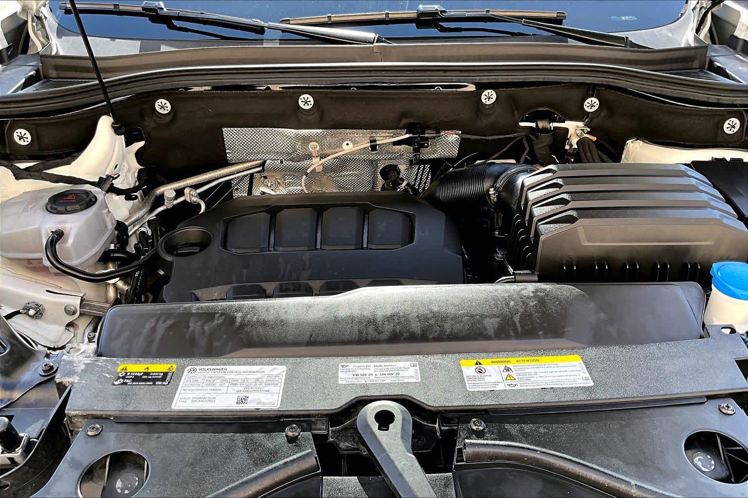 Used 2025 Volkswagen Atlas SE FWD image 32