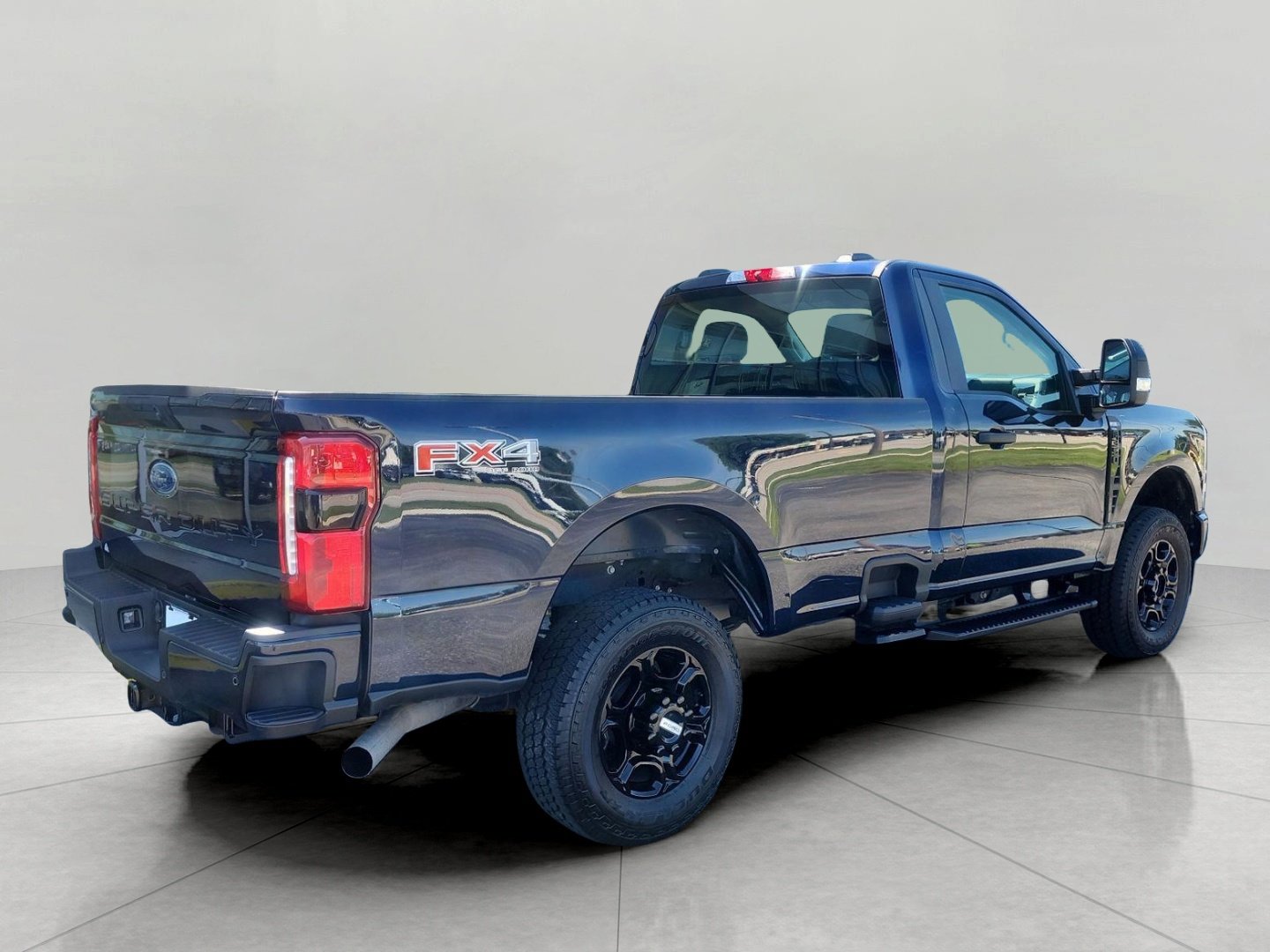 Certified 2025 Ford F350 XL w/ STX Appearance Package AWD/4WD image 6