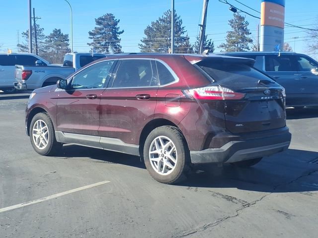 Certified 2023 Ford Edge SEL w/ Convenience Package image 2