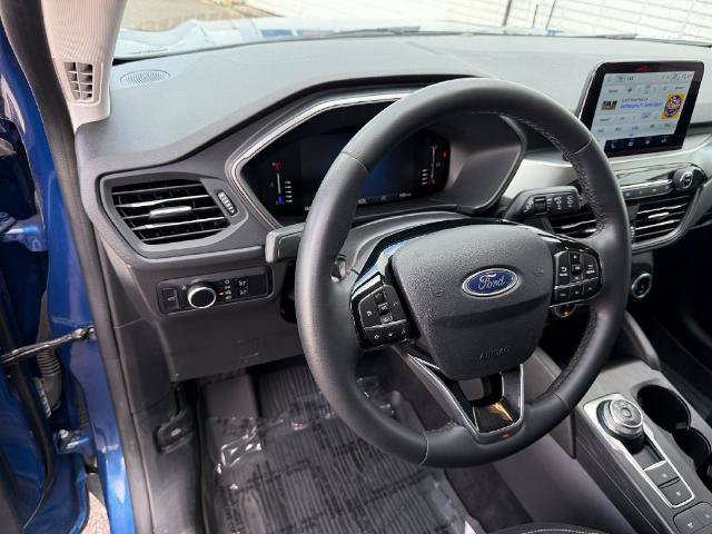 Certified 2023 Ford Escape Active AWD/4WD image 30