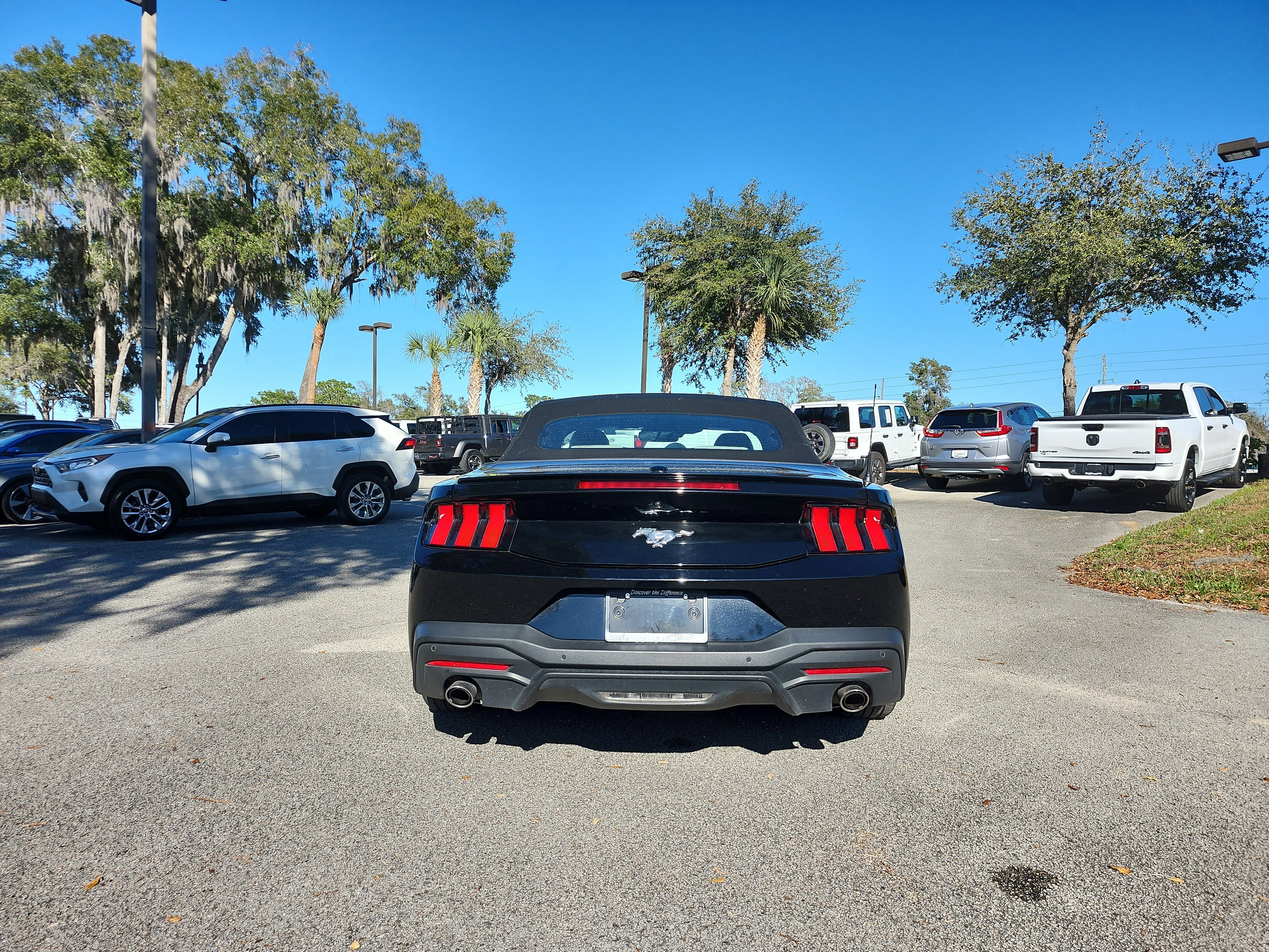 Certified 2024 Ford Mustang Premium image 4