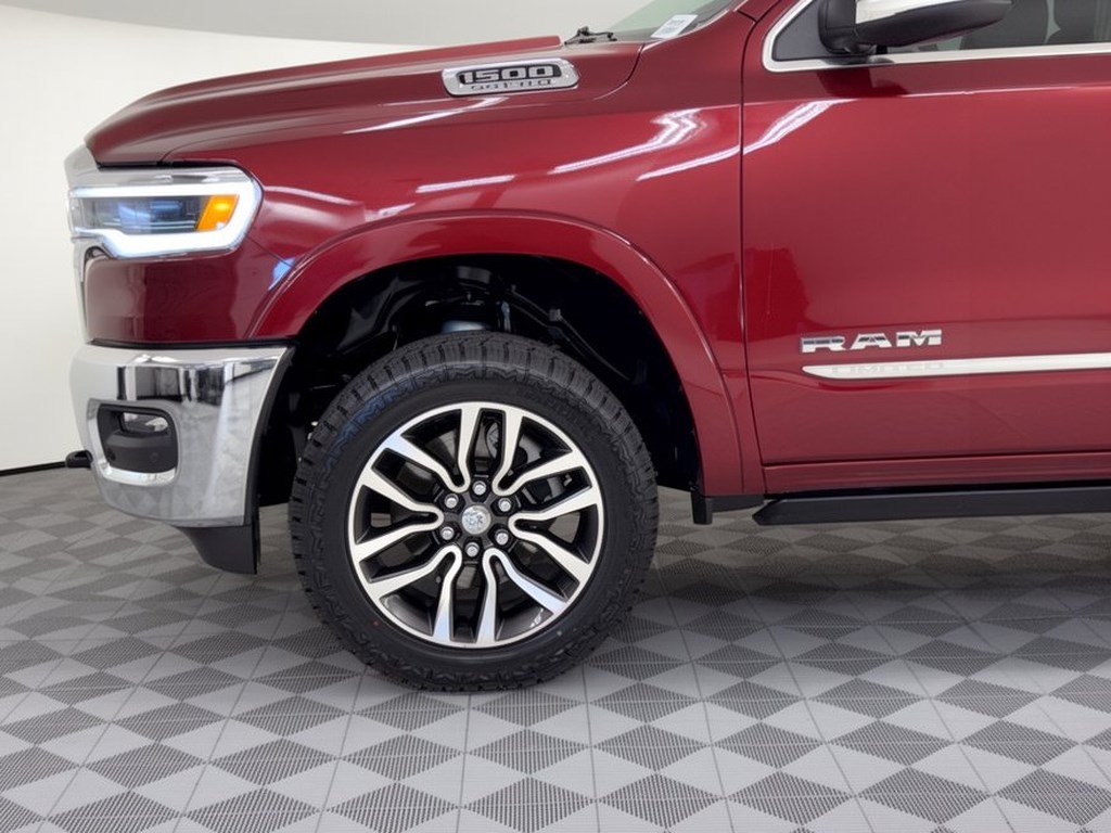 Used 2025 RAM 1500 Limited w/ Off Road Group AWD/4WD image 13