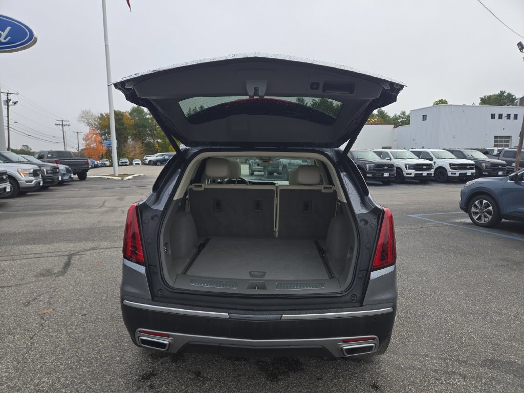Used 2021 Cadillac XT5 Premium Luxury AWD/4WD image 3