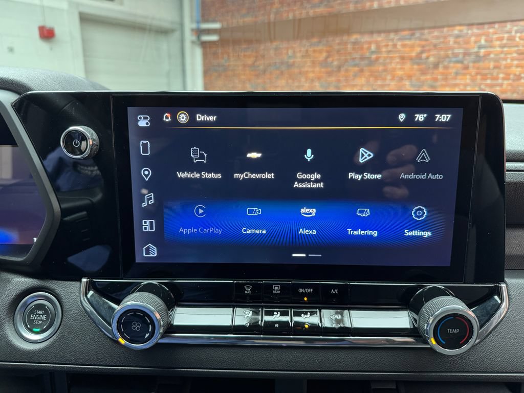 Used 2025 Chevrolet Colorado W/T AWD/4WD image 19