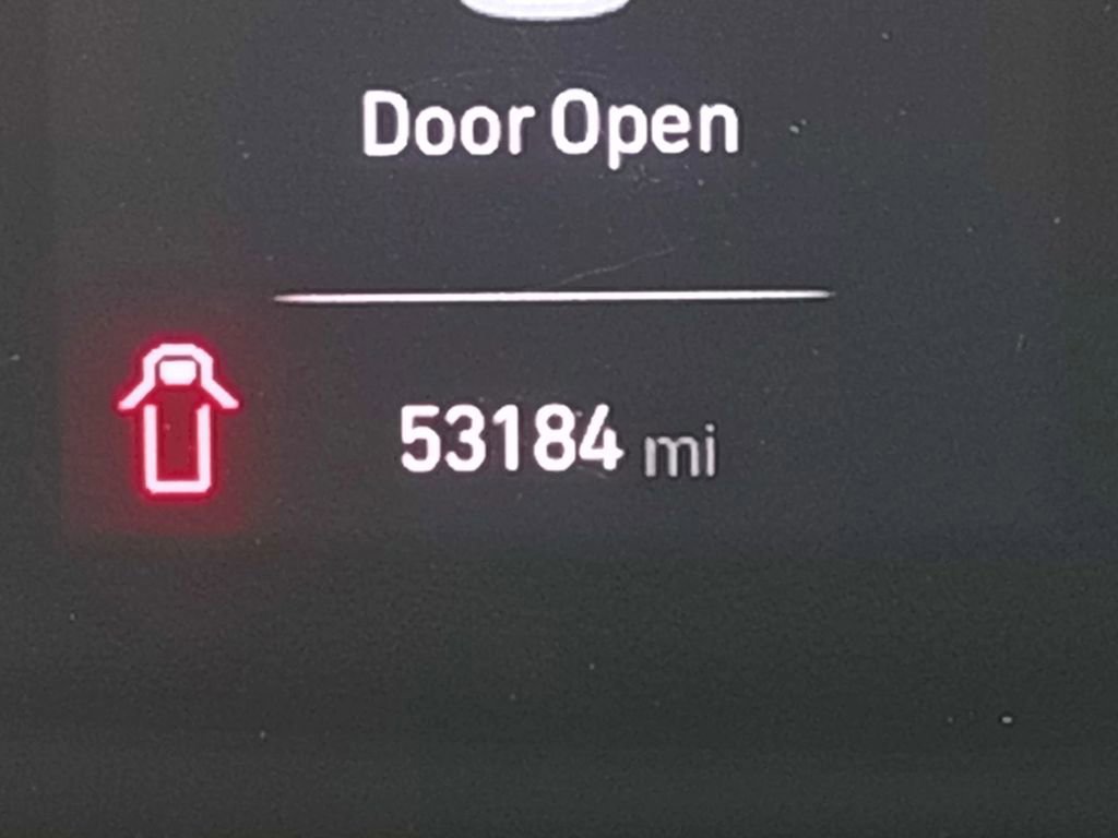 Used 2024 RAM ProMaster 2500 w/ Convenience Group FWD image 19