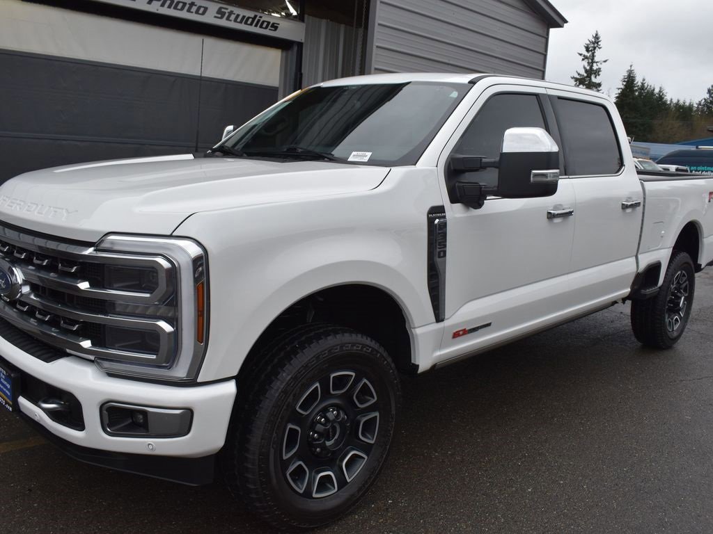 Certified 2024 Ford F350 Platinum w/ FX4 Off-Road Package image 5