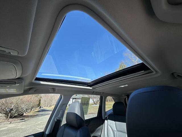 Used 2021 Subaru Forester Touring image 22