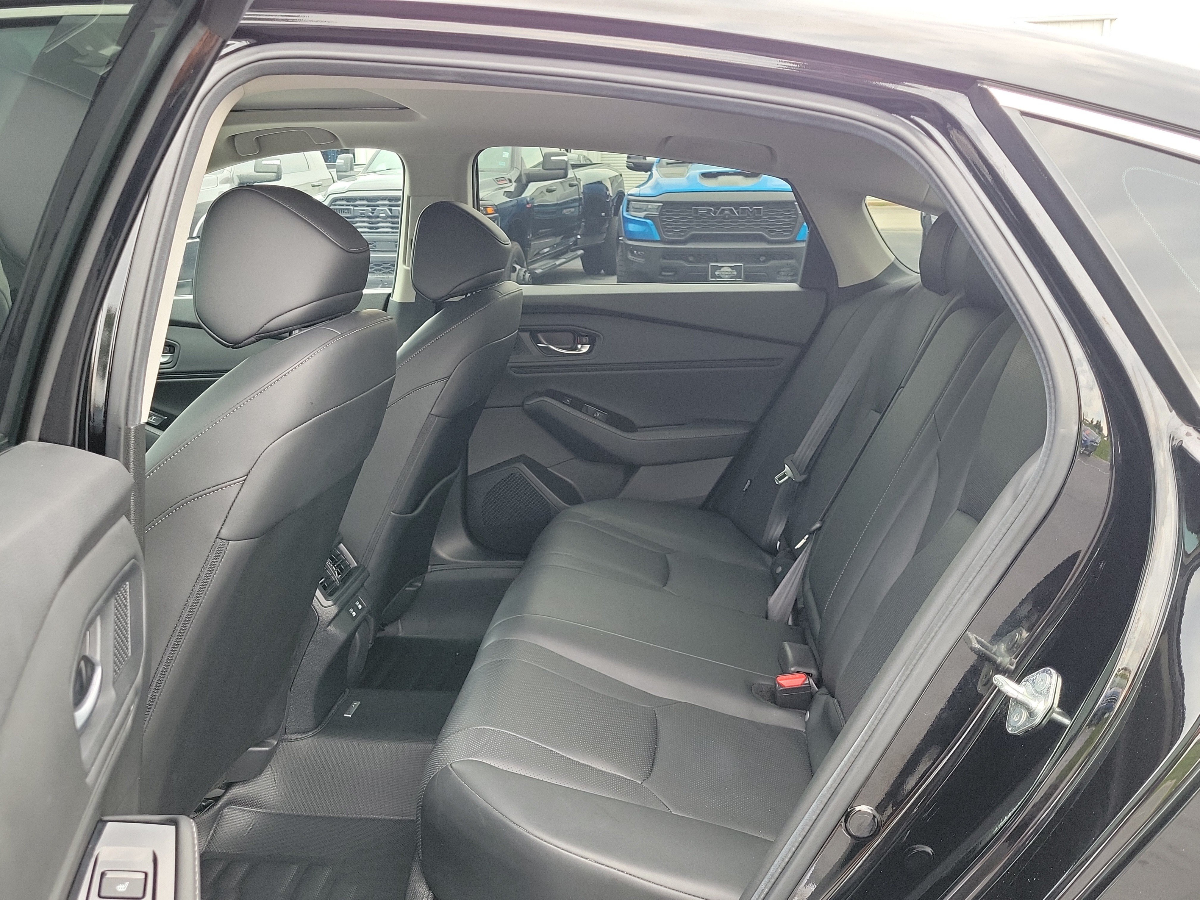 Used 2024 Honda Accord Touring image 13