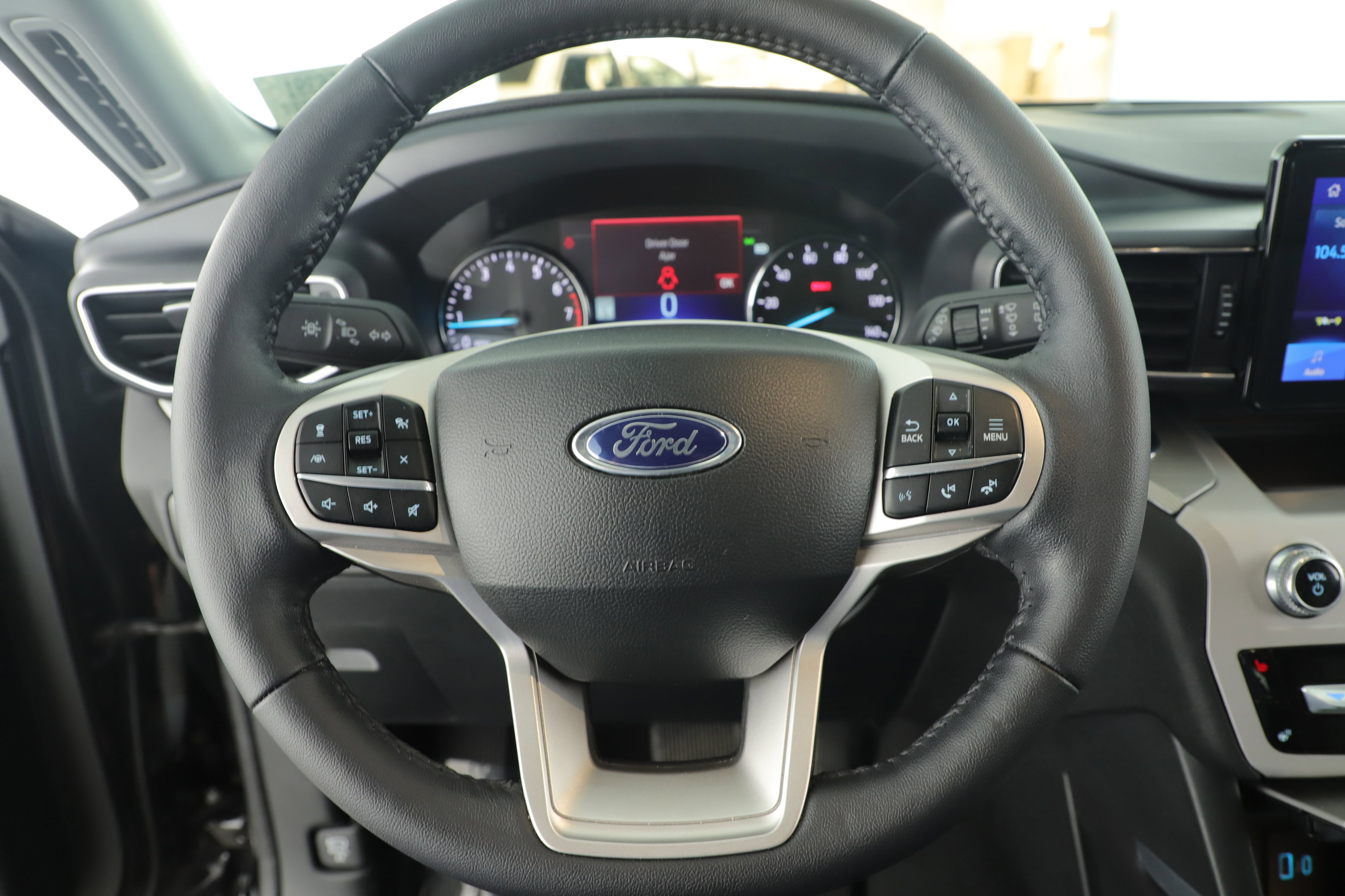 Certified 2024 Ford Explorer XLT w/ Equipment Group 202A image 18