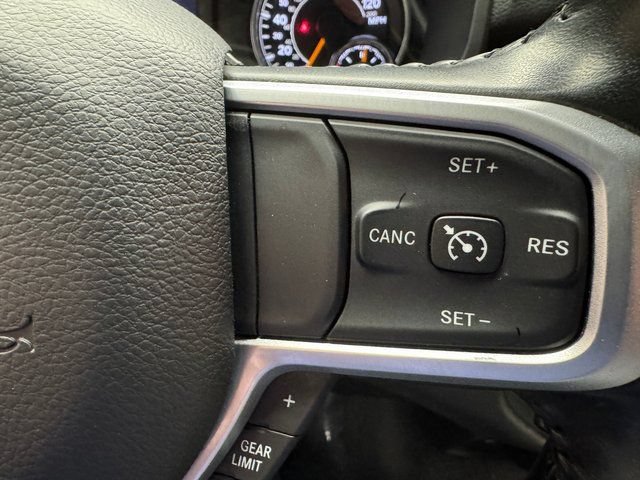 Used 2022 RAM 1500 Big Horn AWD/4WD image 13