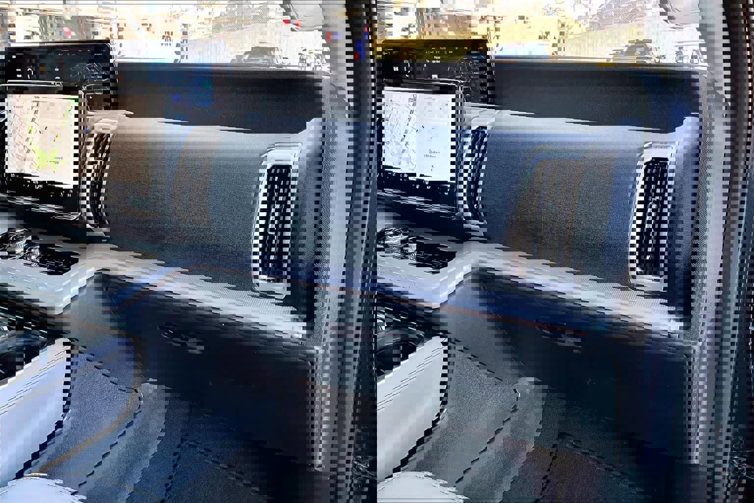 Certified 2025 Ford Expedition Max Active image 20