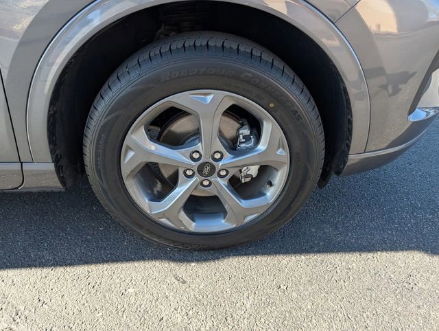 Certified 2024 Ford Escape ST-Line image 24