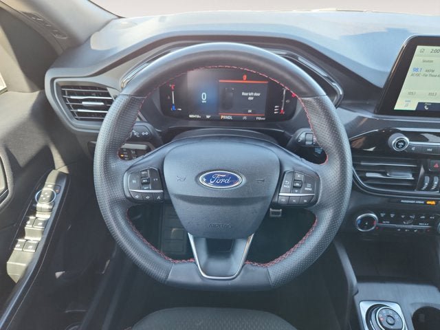 Certified 2024 Ford Escape ST-Line AWD/4WD image 12