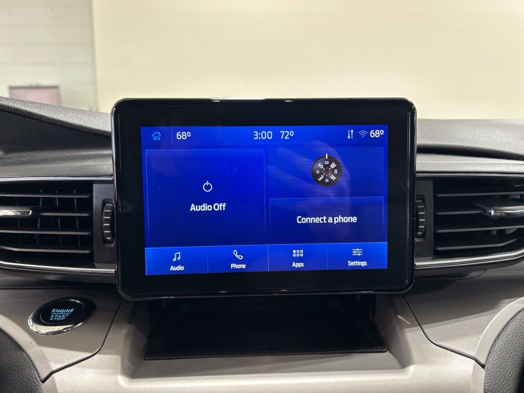 Certified 2022 Ford Explorer XLT w/ Equipment Group 202A AWD/4WD image 17