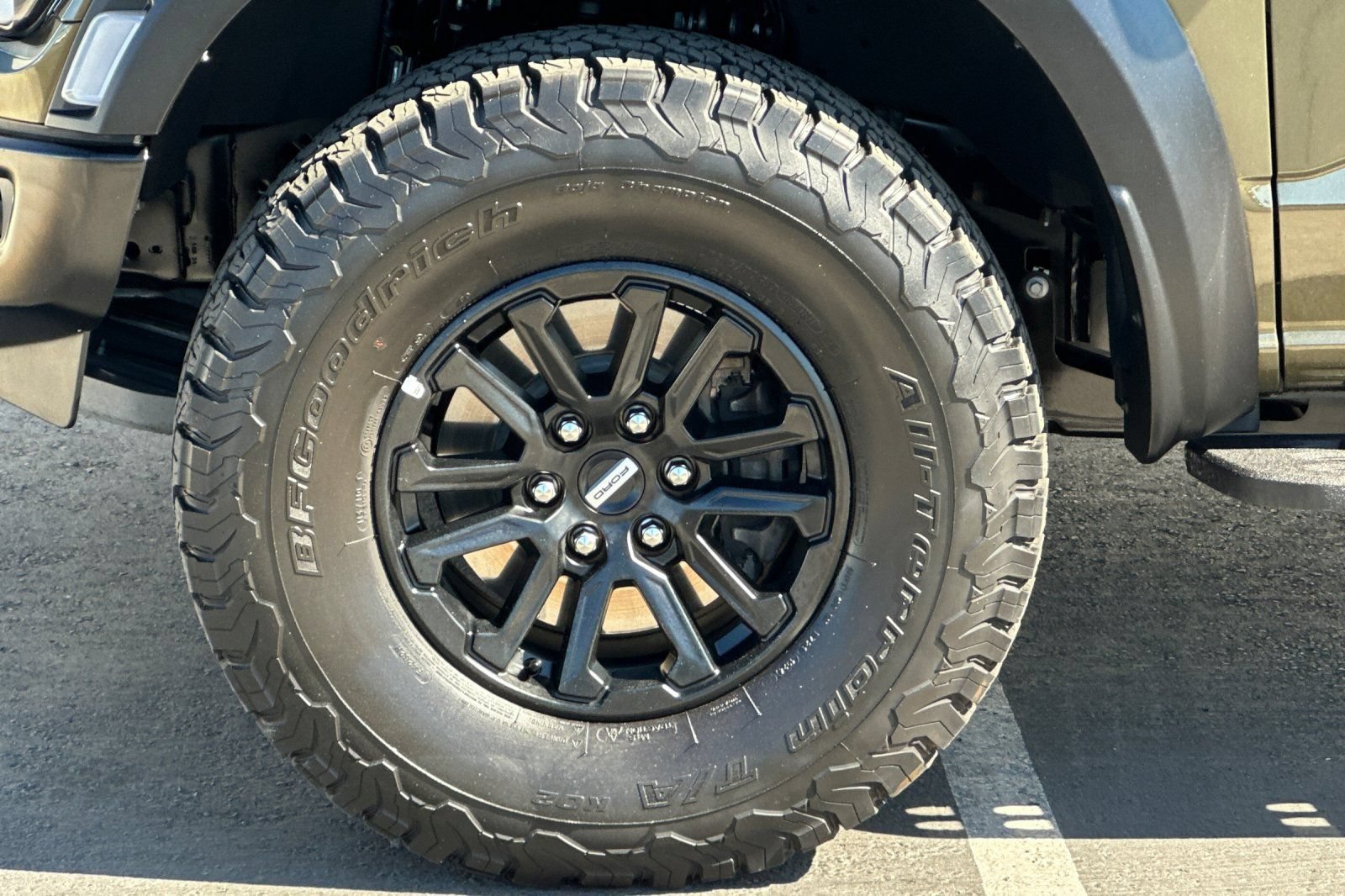 Certified 2024 Ford F150 Raptor AWD/4WD image 24
