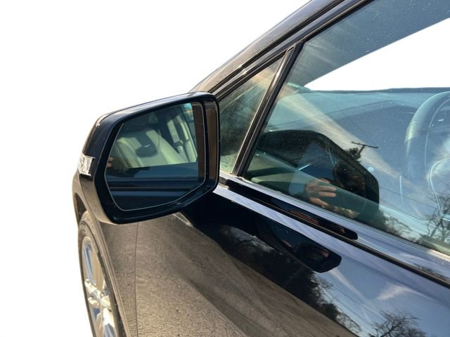 Used 2023 Cadillac XT5 Sportv w/ Technology Package image 19