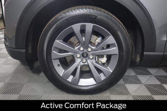 Certified 2025 Ford Explorer Active w/ Active Comfort Package AWD/4WD image 21