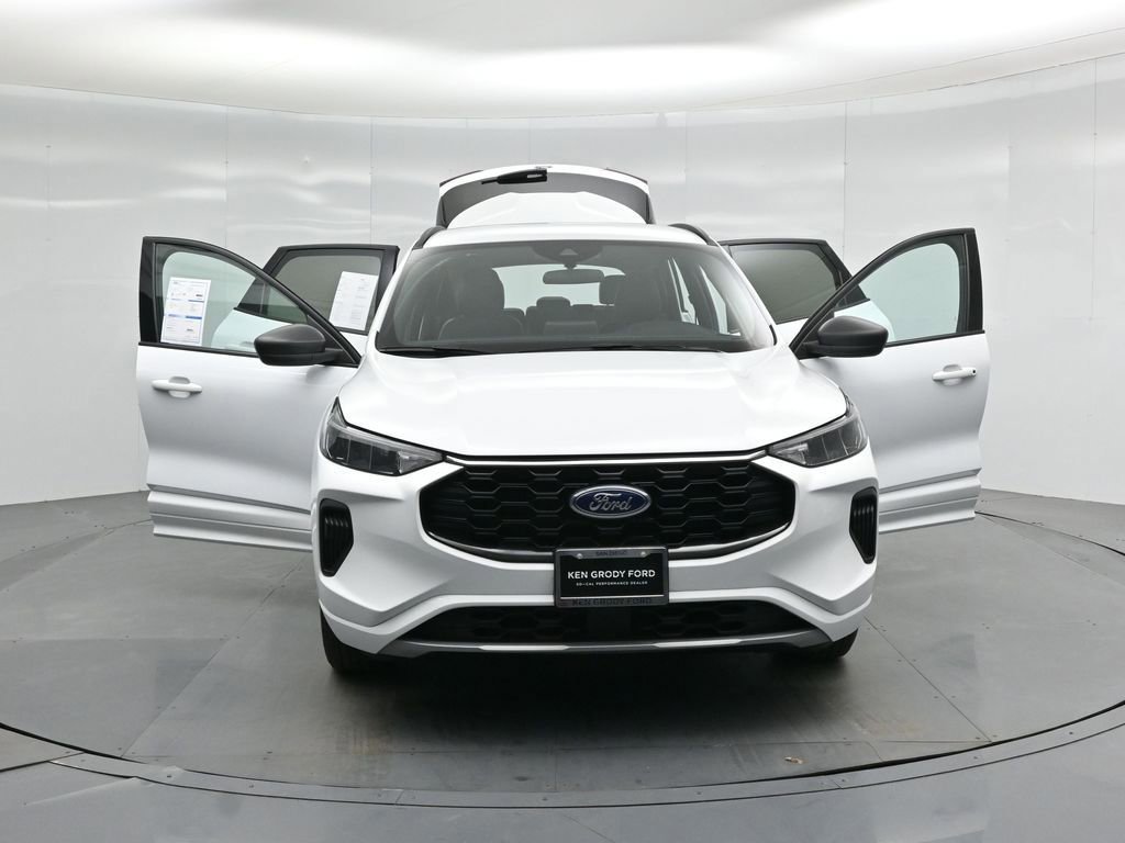 Certified 2023 Ford Escape ST-Line w/ Equipment Group 301A image 50