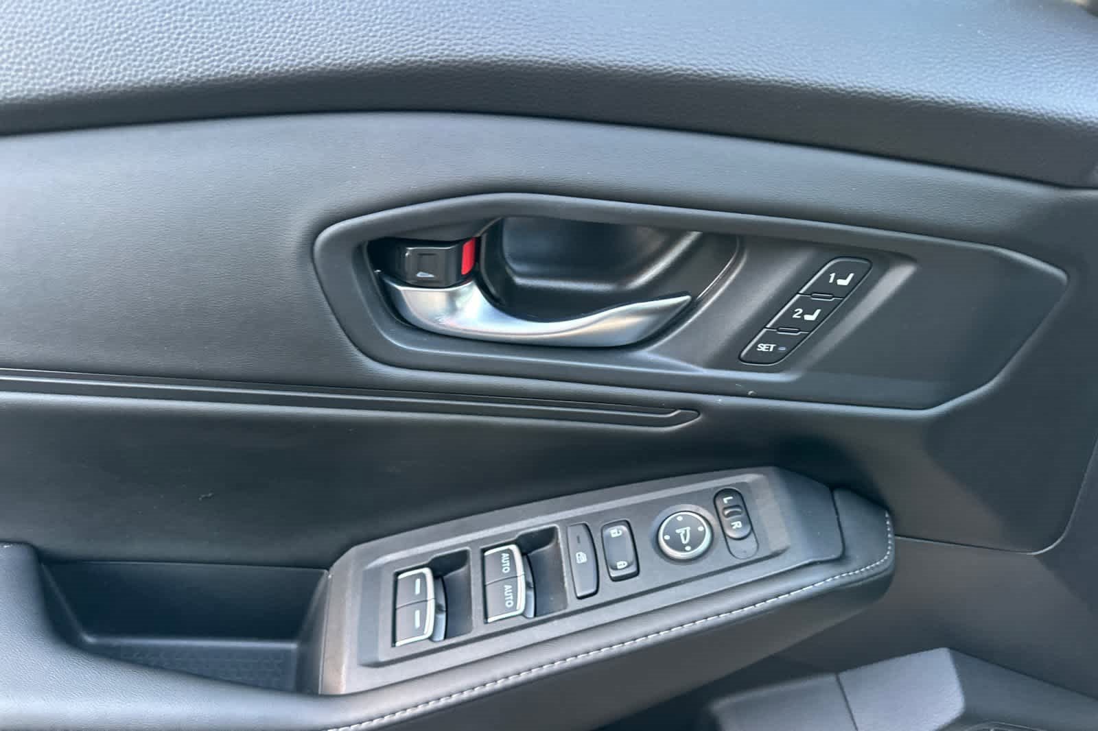 Used 2024 Honda Accord Sport image 13