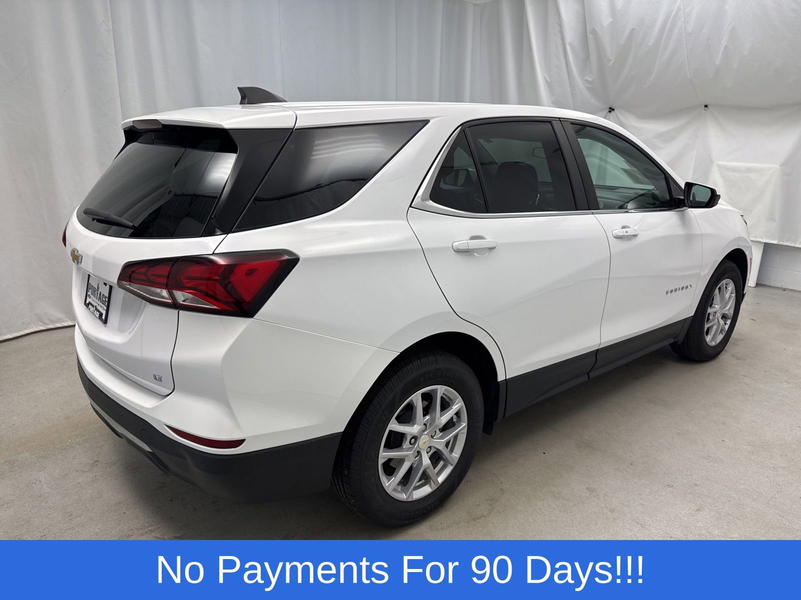 Used 2022 Chevrolet Equinox LT FWD image 3