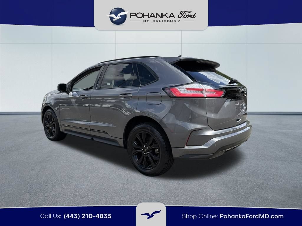 Certified 2022 Ford Edge SE w/ Black Appearance Package AWD/4WD image 7