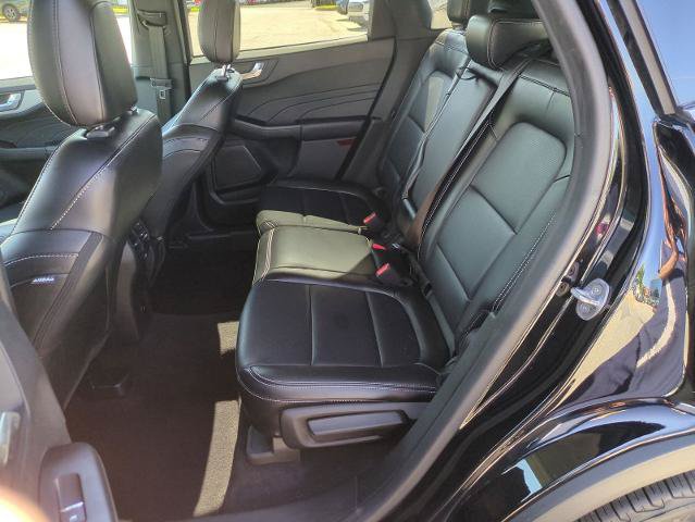 Certified 2023 Ford Escape Platinum AWD/4WD image 23