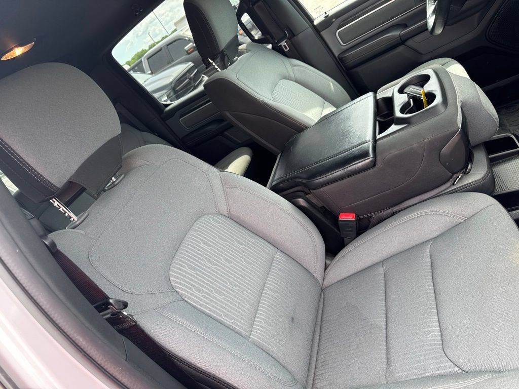 Used 2022 RAM 1500 Big Horn AWD/4WD image 38