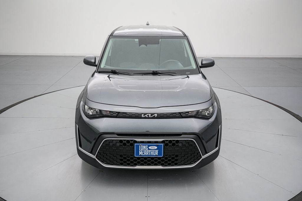 Used 2025 Kia Soul LX FWD image 10