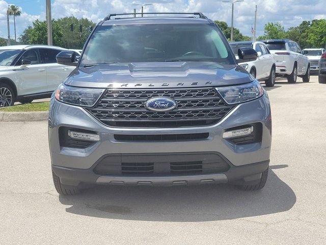 Certified 2024 Ford Explorer XLT w/ Equipment Group 202A AWD/4WD image 2