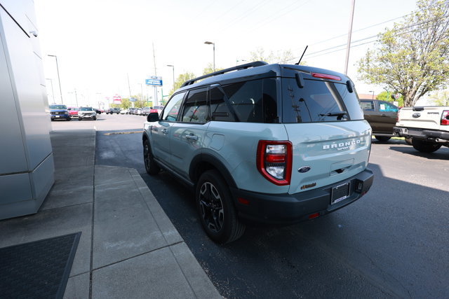 Certified 2024 Ford Bronco Sport Outer Banks w/ Tech Package image 2