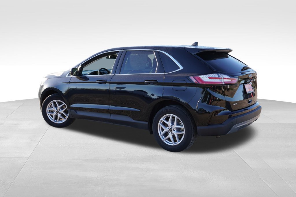 Certified 2024 Ford Edge SEL AWD/4WD image 8