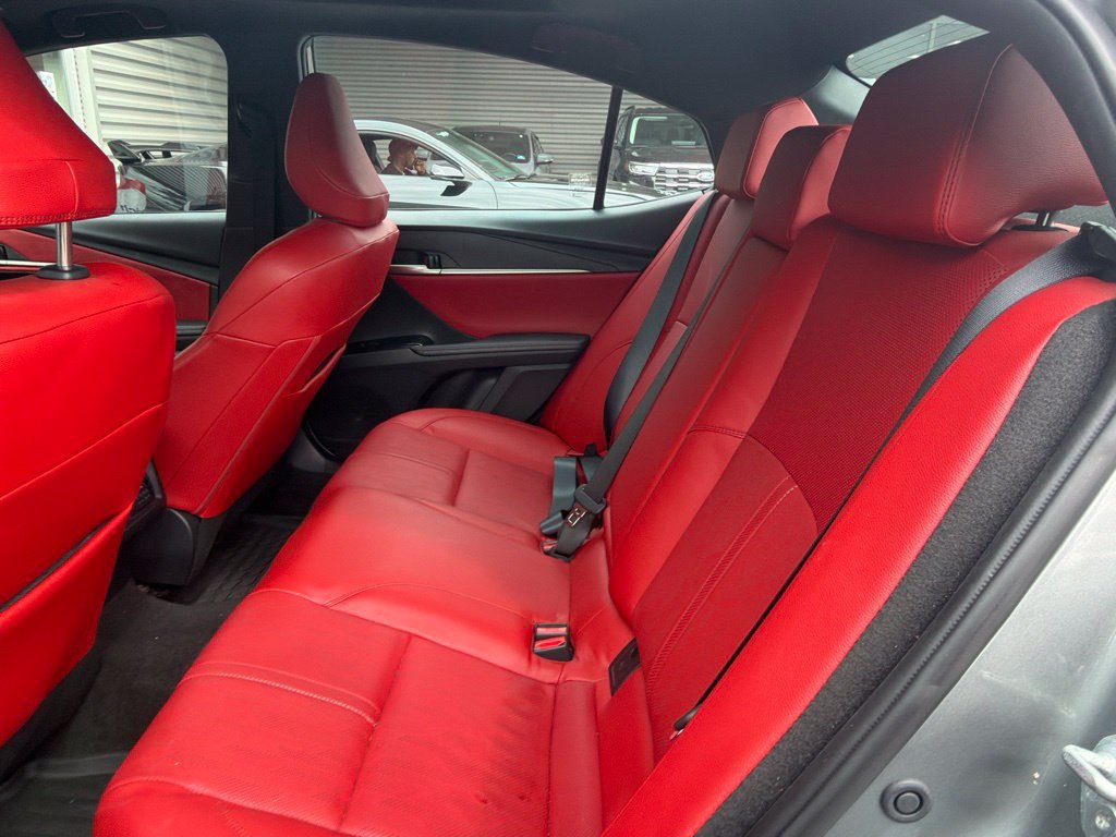 Used 2025 Toyota Camry XSE AWD/4WD image 8