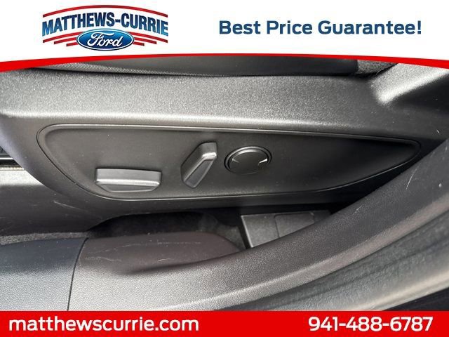 Certified 2023 Ford Escape Platinum image 10