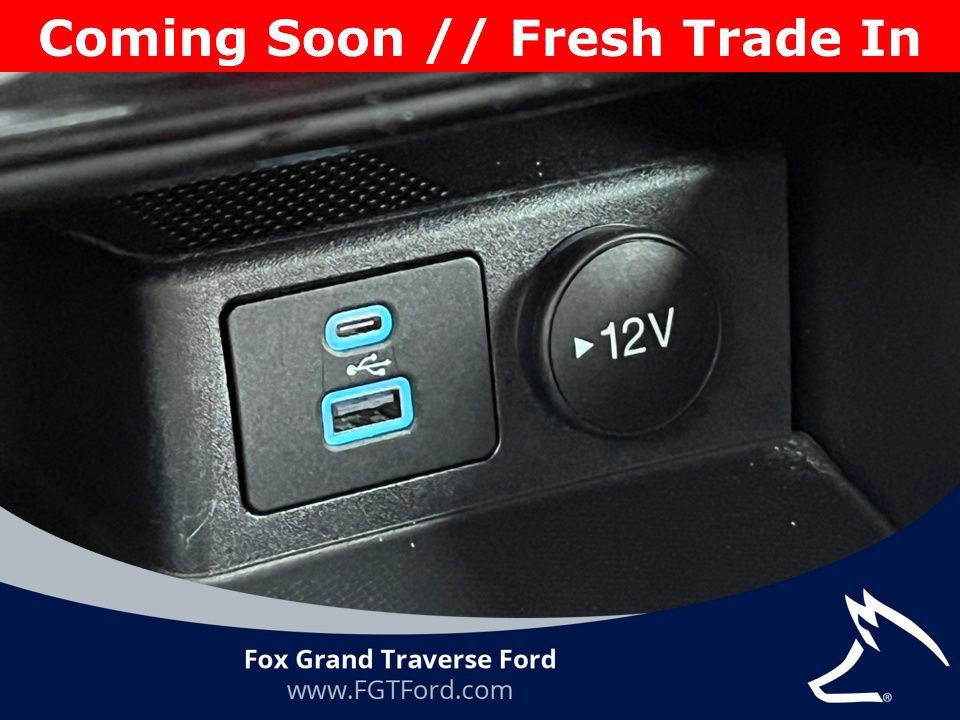 Certified 2022 Ford Escape Titanium w/ Titanium Elite Package image 32