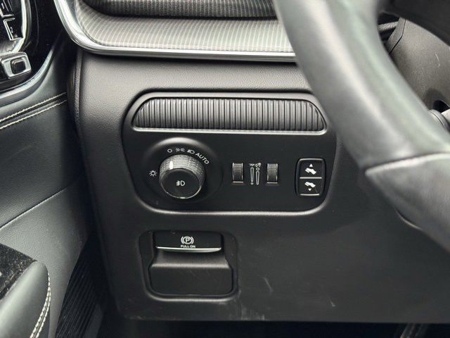 Used 2022 Jeep Grand Wagoneer Series II image 36