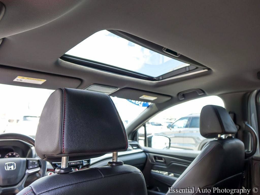 Used 2025 Honda Odyssey Sport-L image 13