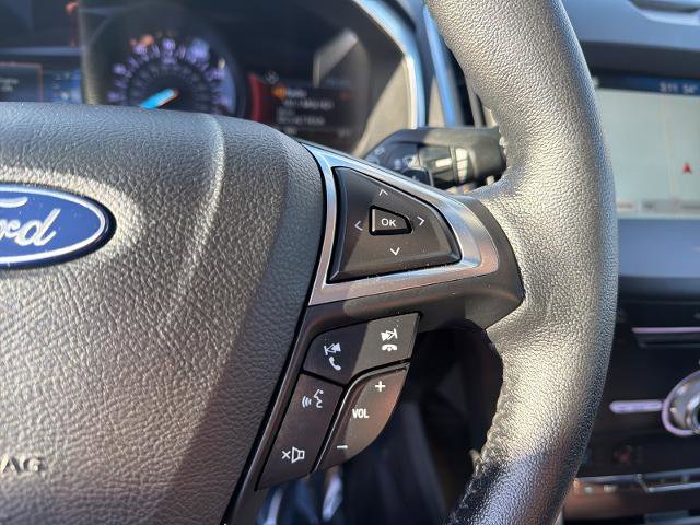Certified 2018 Ford Edge Titanium w/ Equipment Group 301A image 19