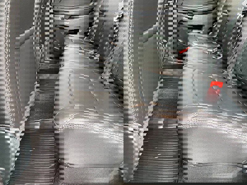 Certified 2018 Ford Explorer XLT w/ Equipment Group 202A image 35