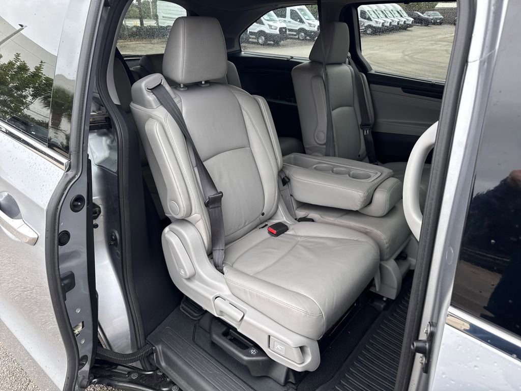 Used 2018 Honda Odyssey Elite image 27
