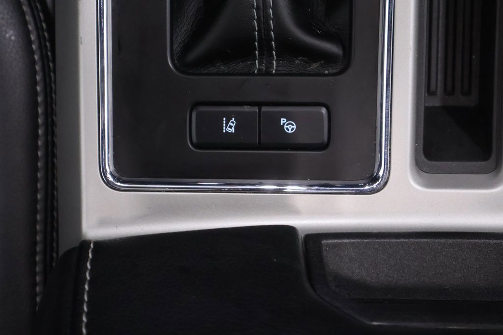 Certified 2020 Ford F150 Lariat w/ Equipment Group 502A Luxury image 34