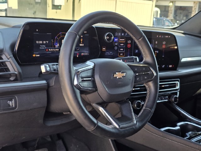 Used 2024 Chevrolet Traverse LS FWD image 26