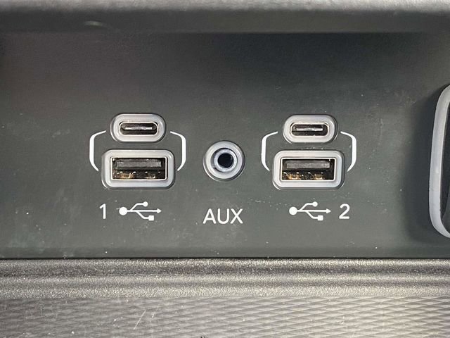 Used 2023 Jeep Grand Cherokee L Laredo w/ Luxury Tech Group I AWD/4WD image 31