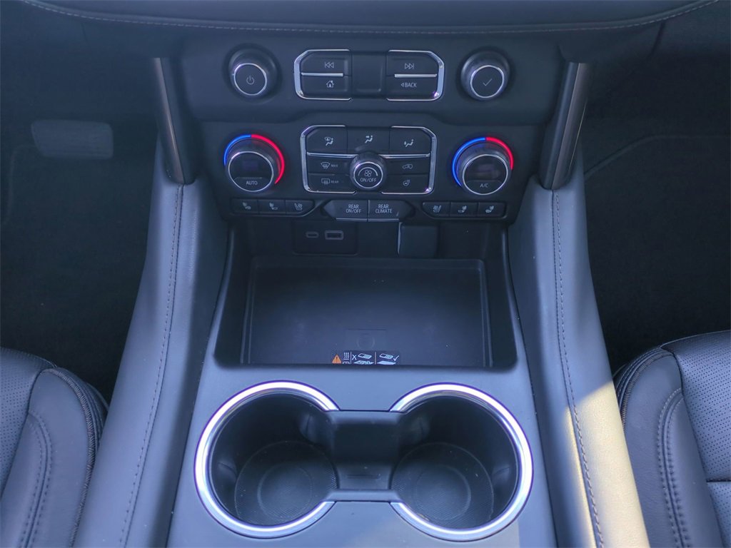 Used 2023 Chevrolet Tahoe High Country w/ Advanced Technology Package image 19