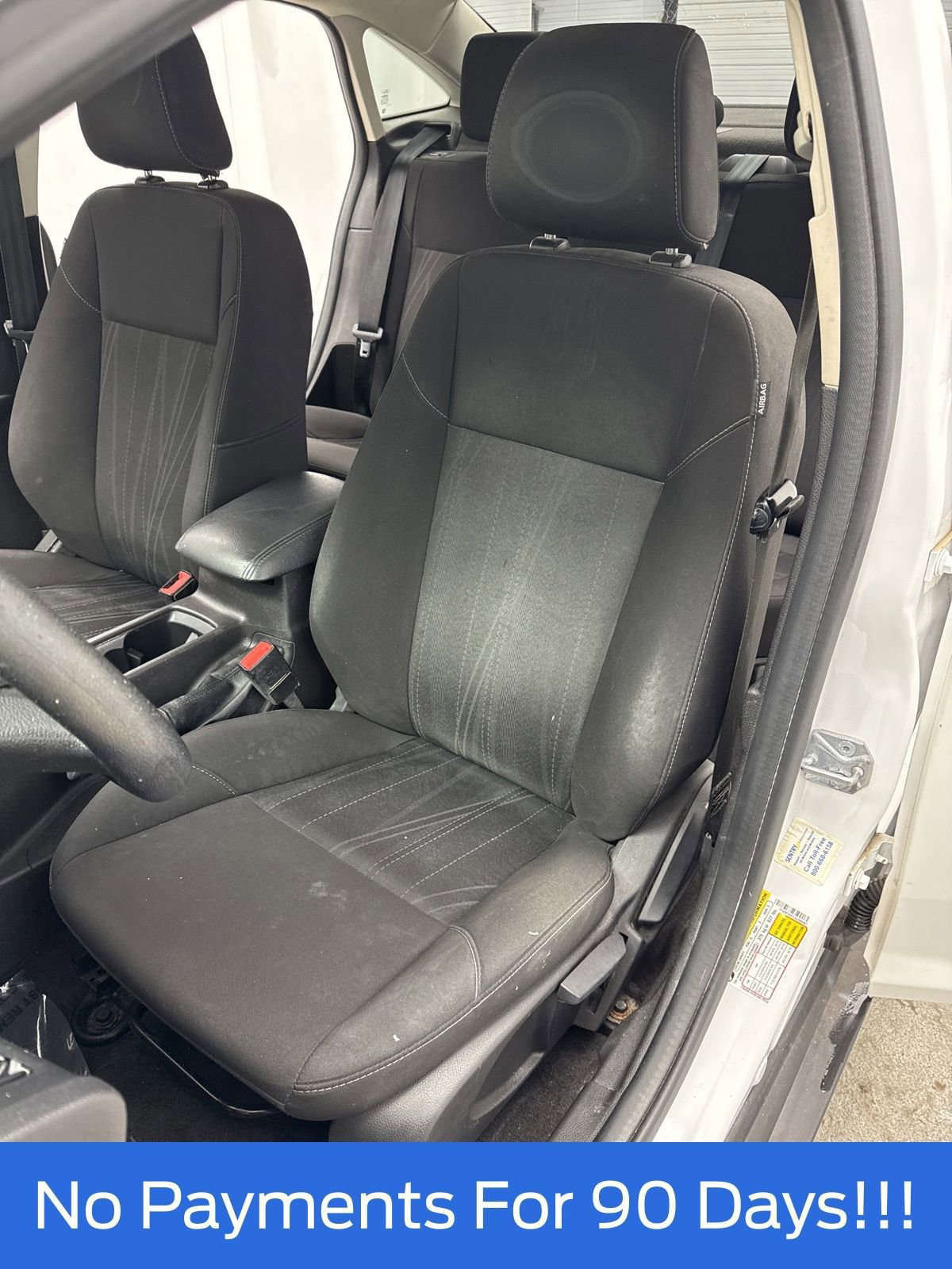 Certified 2018 Ford Focus SE FWD image 10