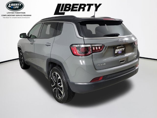 Used 2024 Jeep Compass Limited AWD/4WD image 5