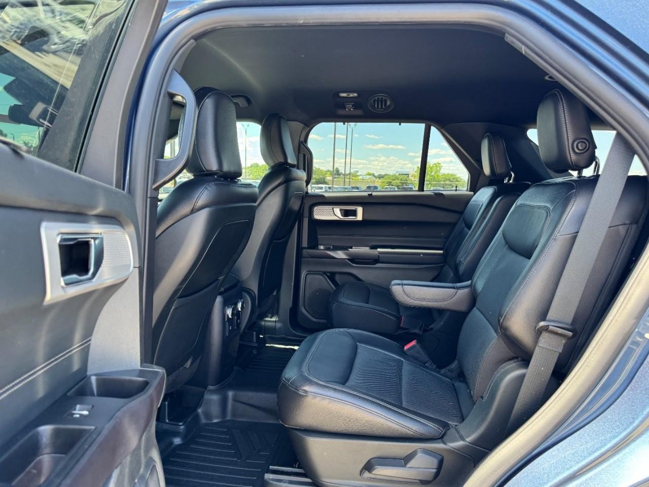 Certified 2020 Ford Explorer Limited w/ Class III Trailer Tow Package AWD/4WD image 10