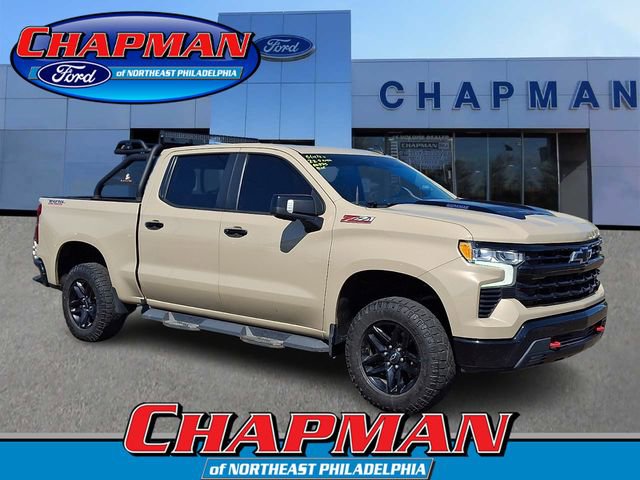 Used 2022 Chevrolet Silverado 1500 LT Trail Boss w/ LT Trail Boss Premium Package AWD/4WD image 1