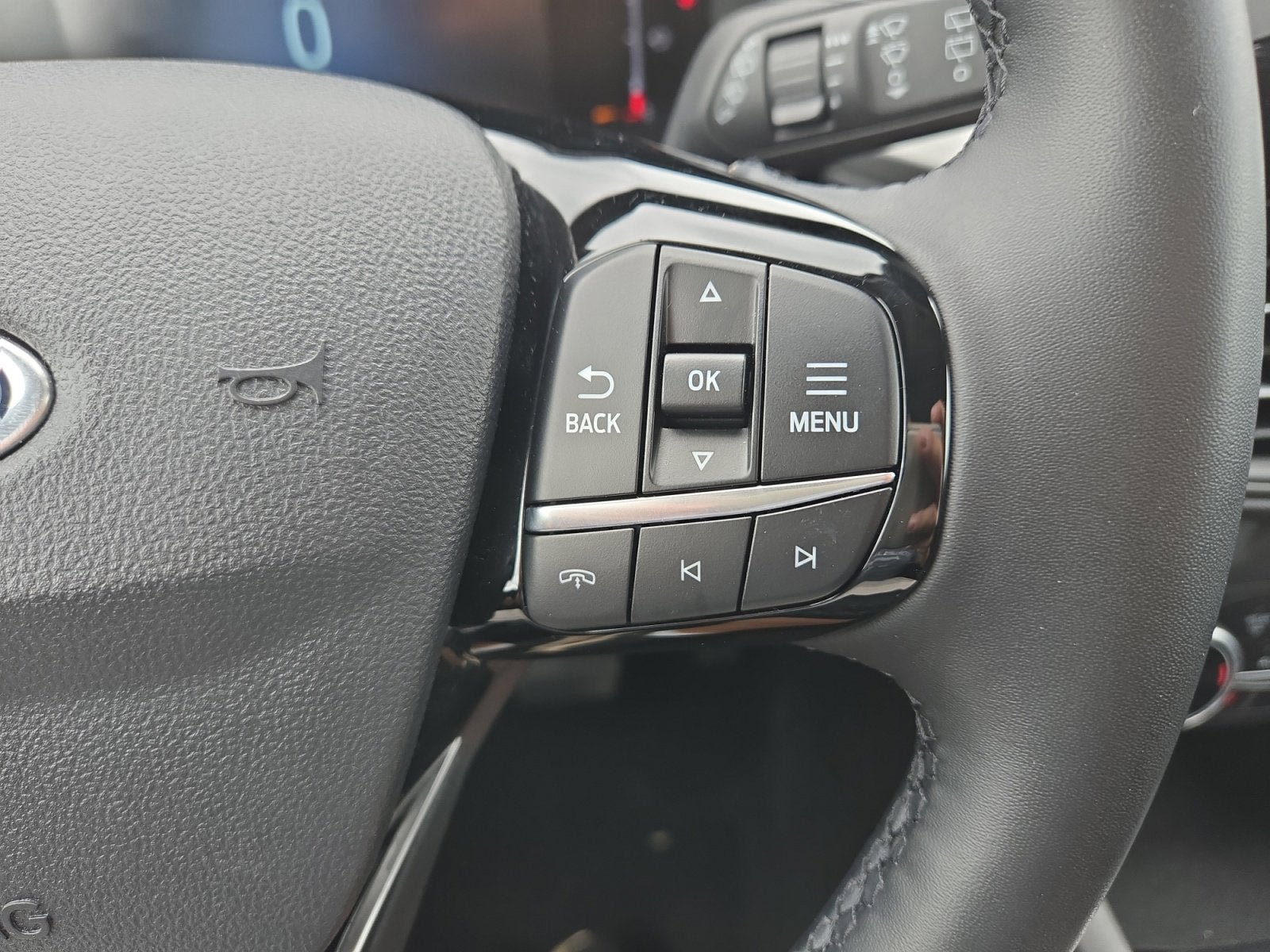 Certified 2024 Ford Escape Active AWD/4WD image 15